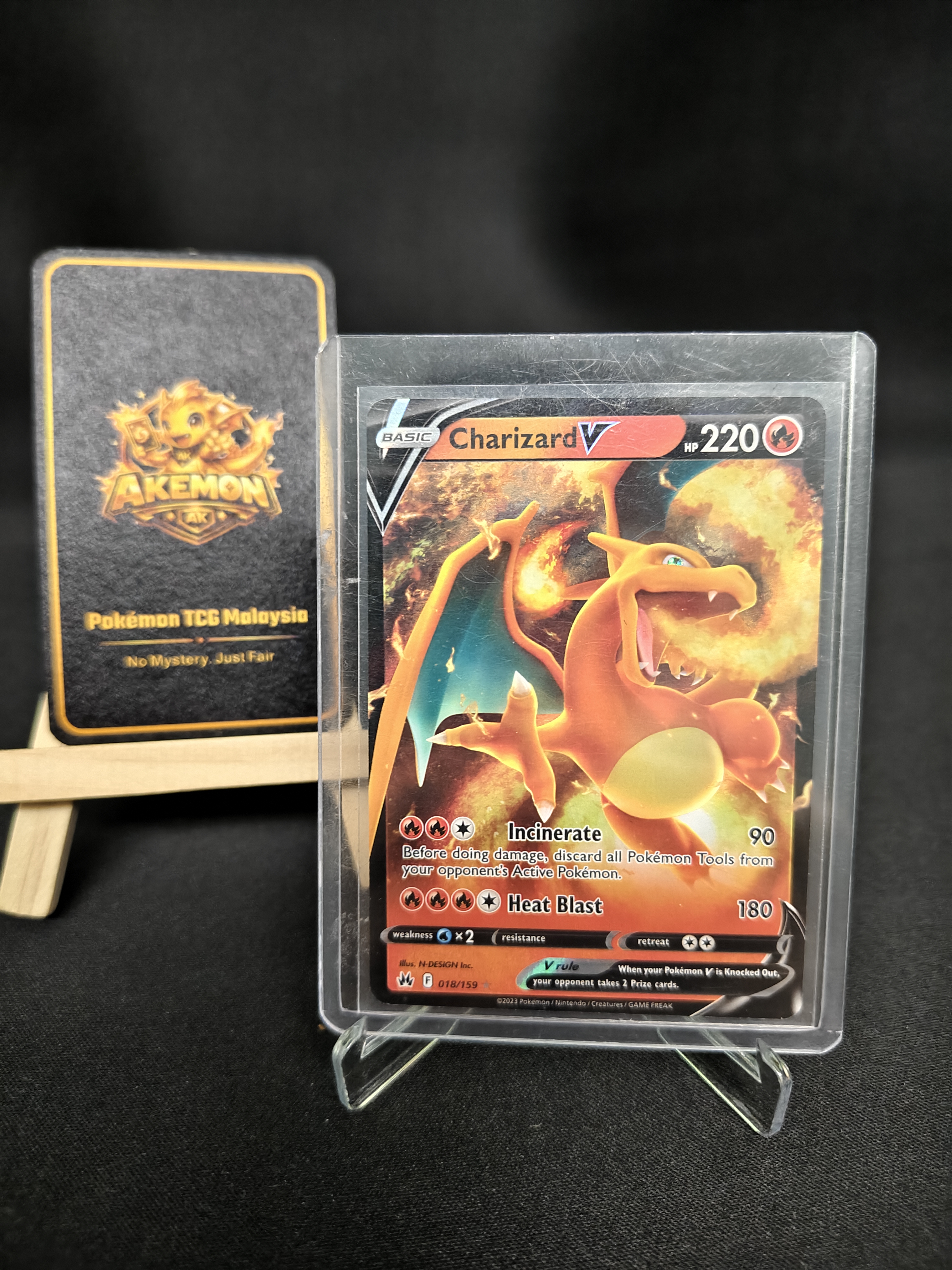 Charizard V 018/159 Crown Zenith